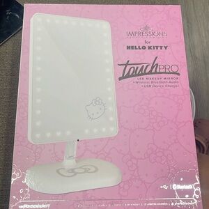 impression hello kitty touch pro